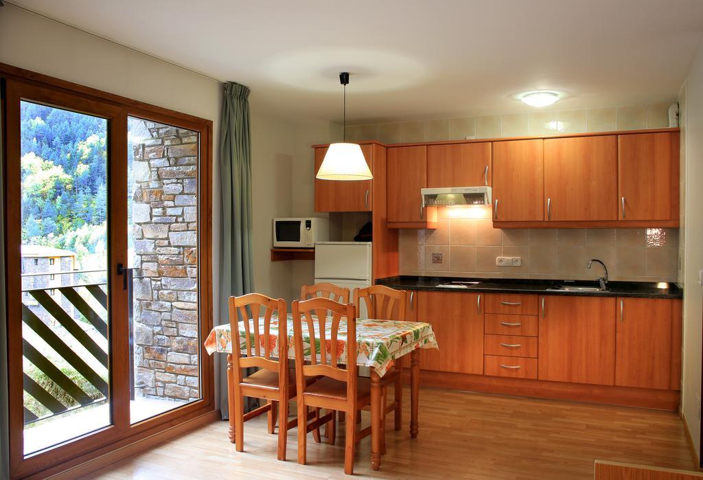 Apartamentos Sant Roma Arinsal Chambre photo