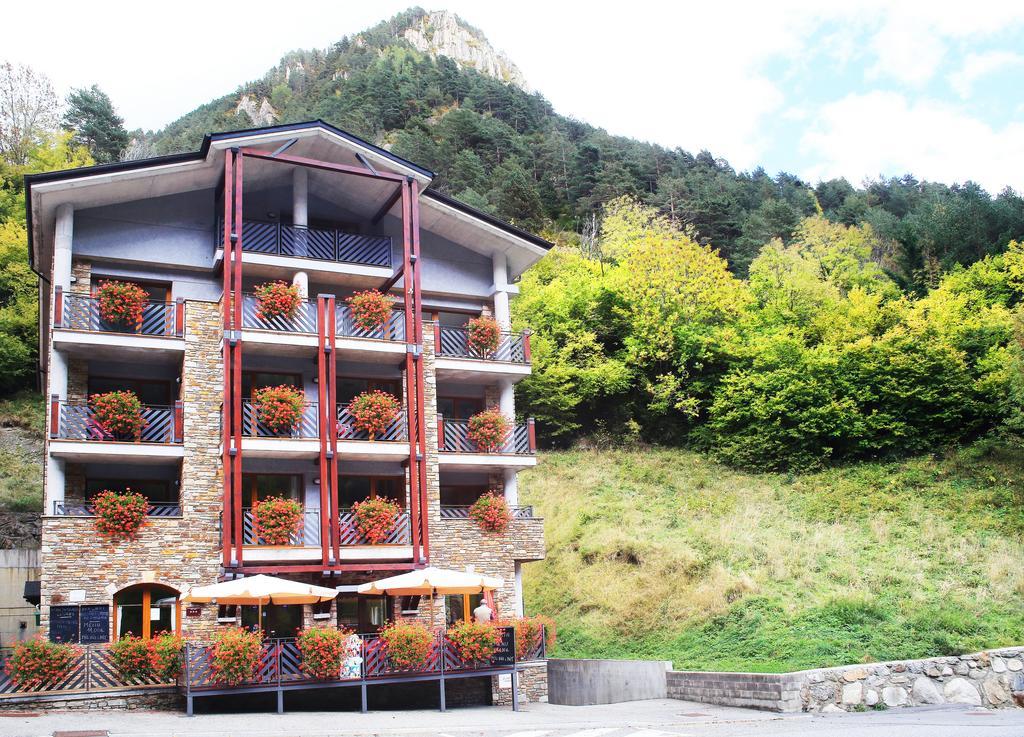 Apartamentos Sant Roma Arinsal Extérieur photo